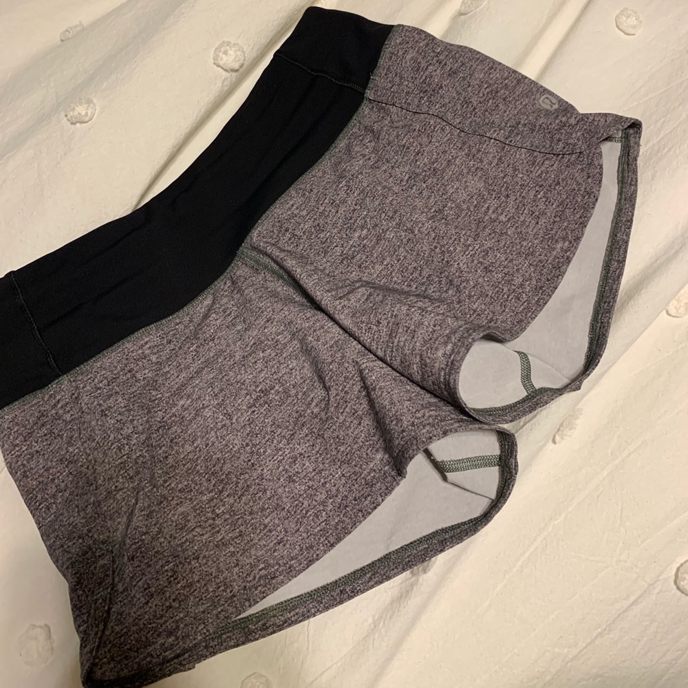 Lululemon shorts!!🤩🖤